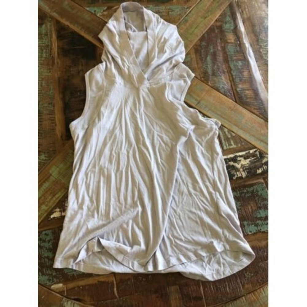 Womens Calvin Klein Lilac Hoodie Tank Workout Shirt‎ Size Medium